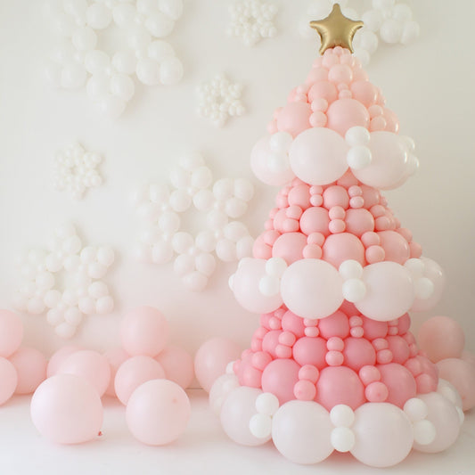 Whimsical Balloon Christmas Tree Class