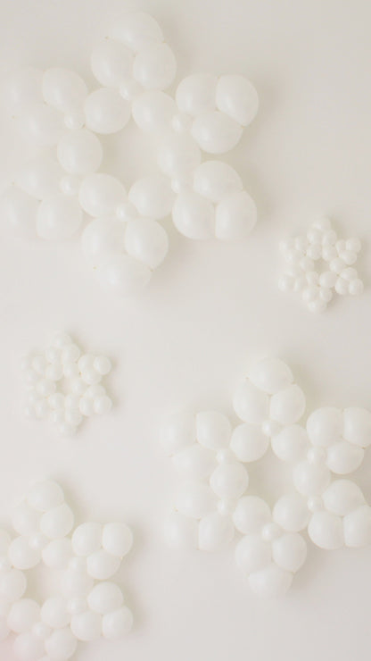 Linking Snowflake Balloon Class