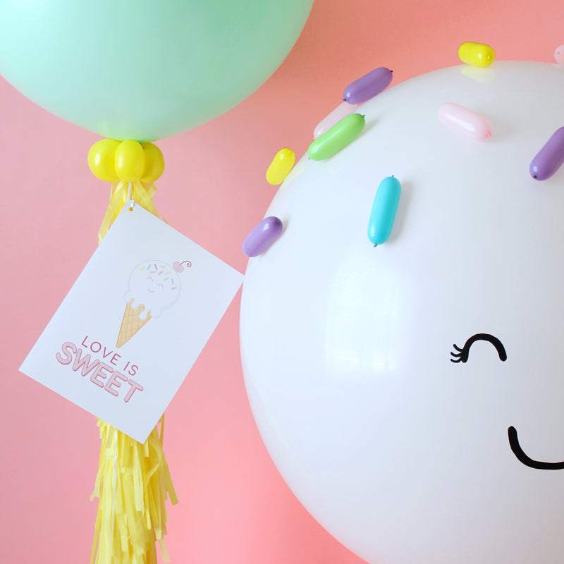 Love-is-sweet-ice cream-balloon-greeting-card